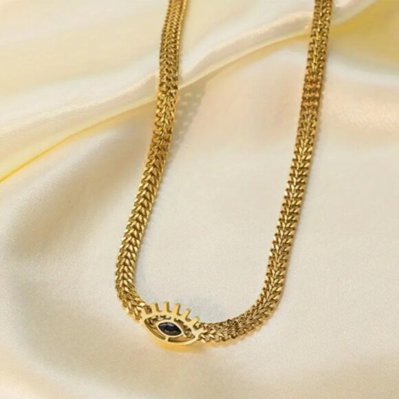 New Eye Evil Symbolic Charm 18K Gold-Plated Necklace & Bracelet Set - Picture 9 of 10